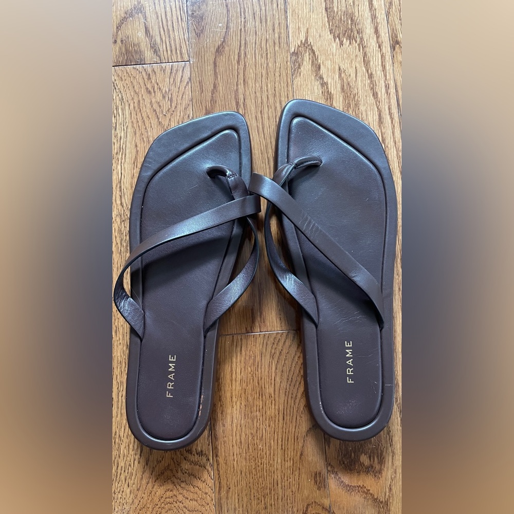 Frame brown Le Montauk leather sandals